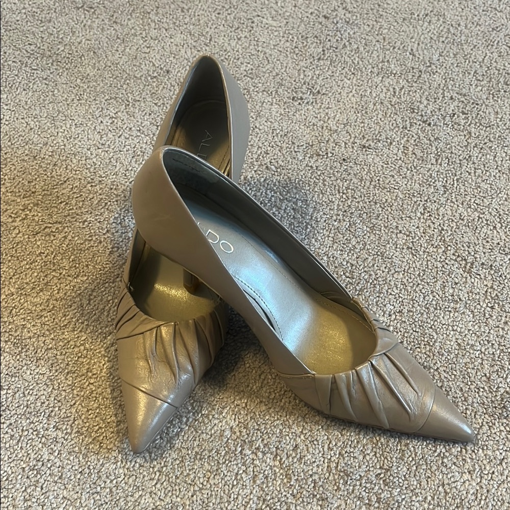Bundle! Aldo Tan Pointed Toe Heels with Stiletto Design